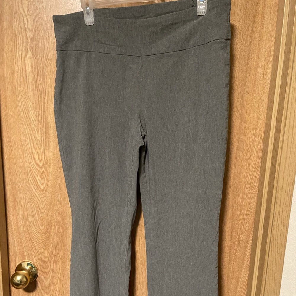 Maurices pull on straight cut pants